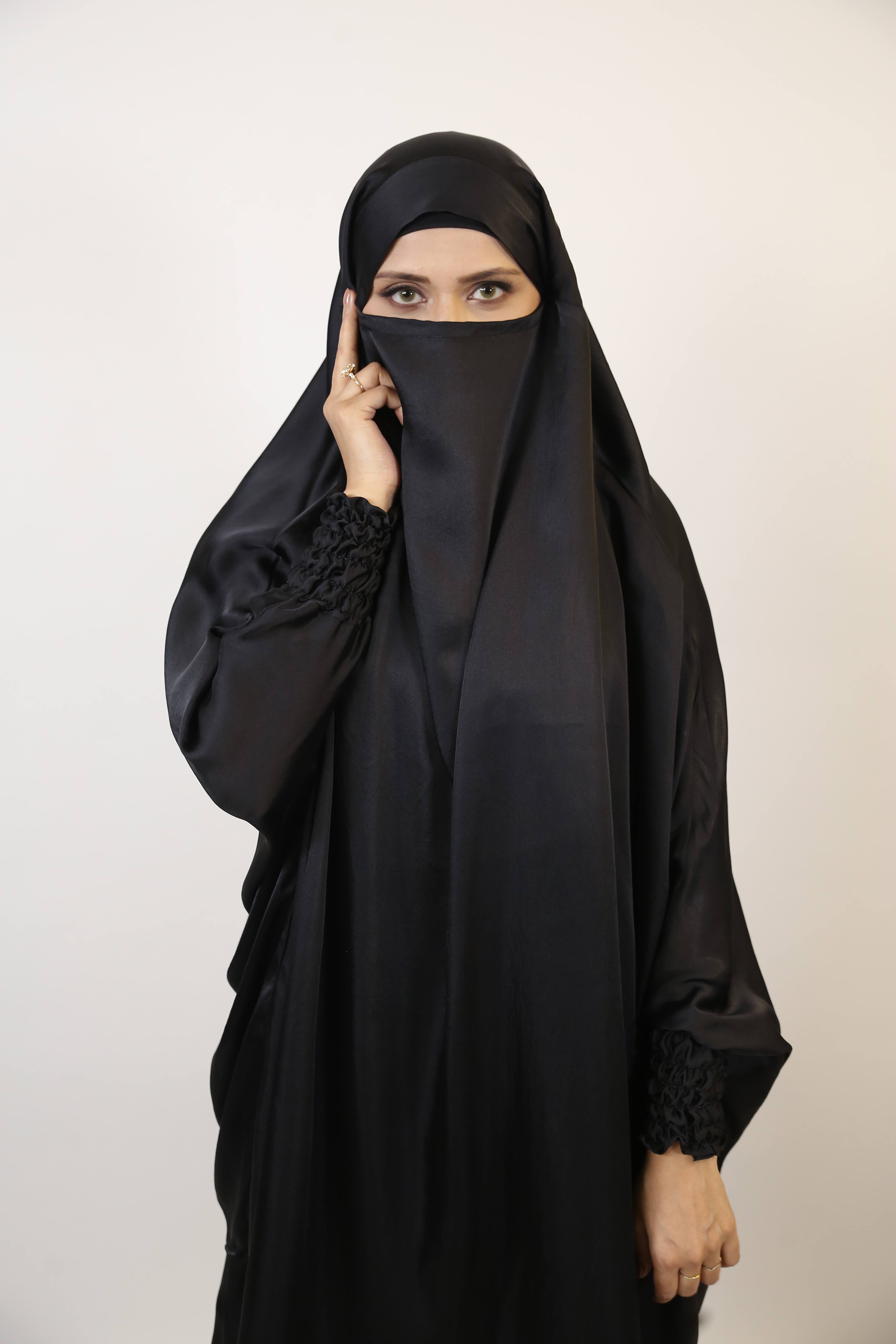 Anaqah- Elegant payers set in khimar style with ribbed sleeves and loose skirt- Black