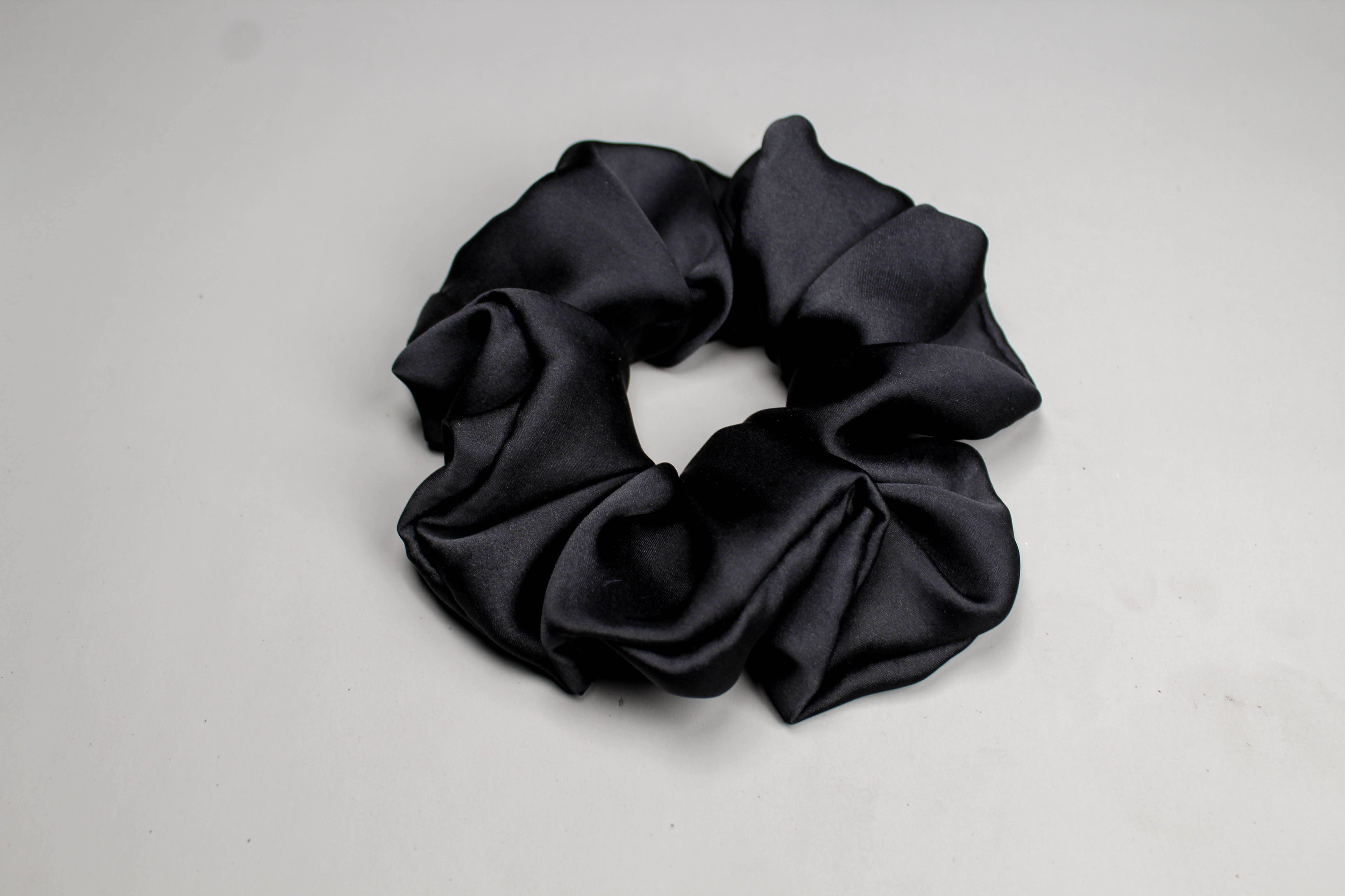 Satin Volume Scrunchie - Noir Black