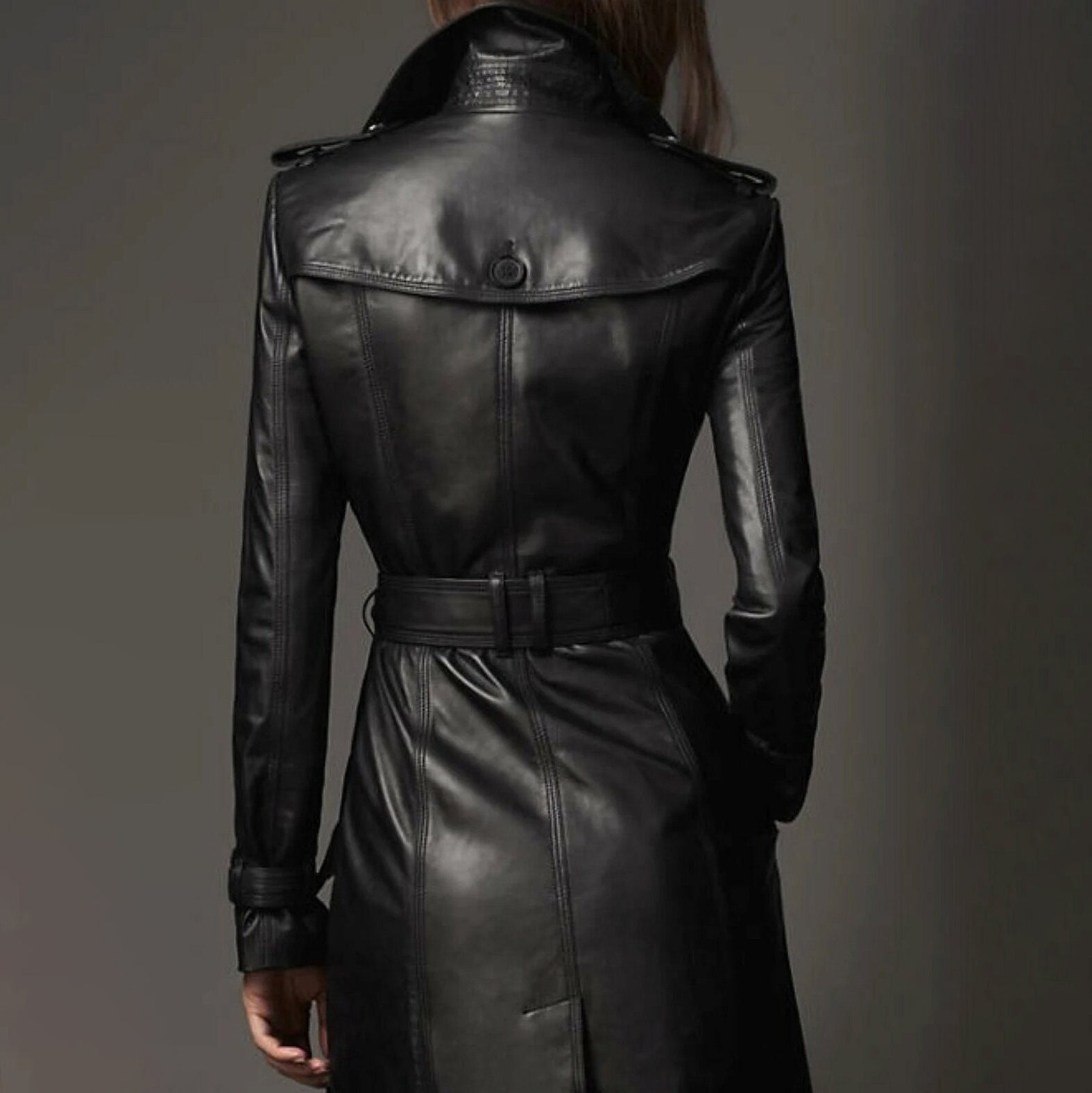 Elegant Handmade Women's Lambskin Leather Long Trench Coat in Timeless Black