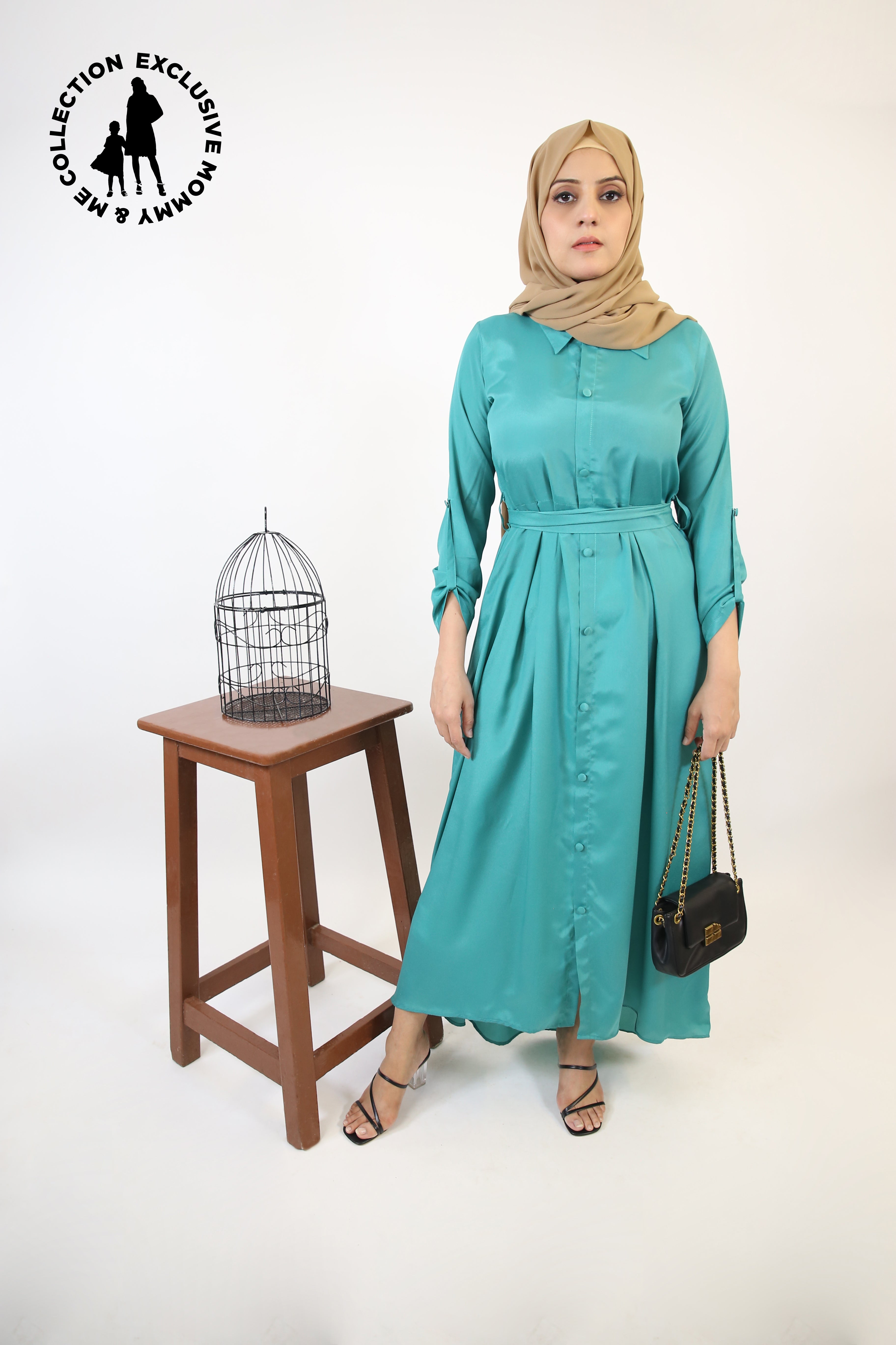 Mommy & Me ✨ Ghaba- Elegant wrinkle free maxi dress with top down buttons and detachable belt- Emerald Green