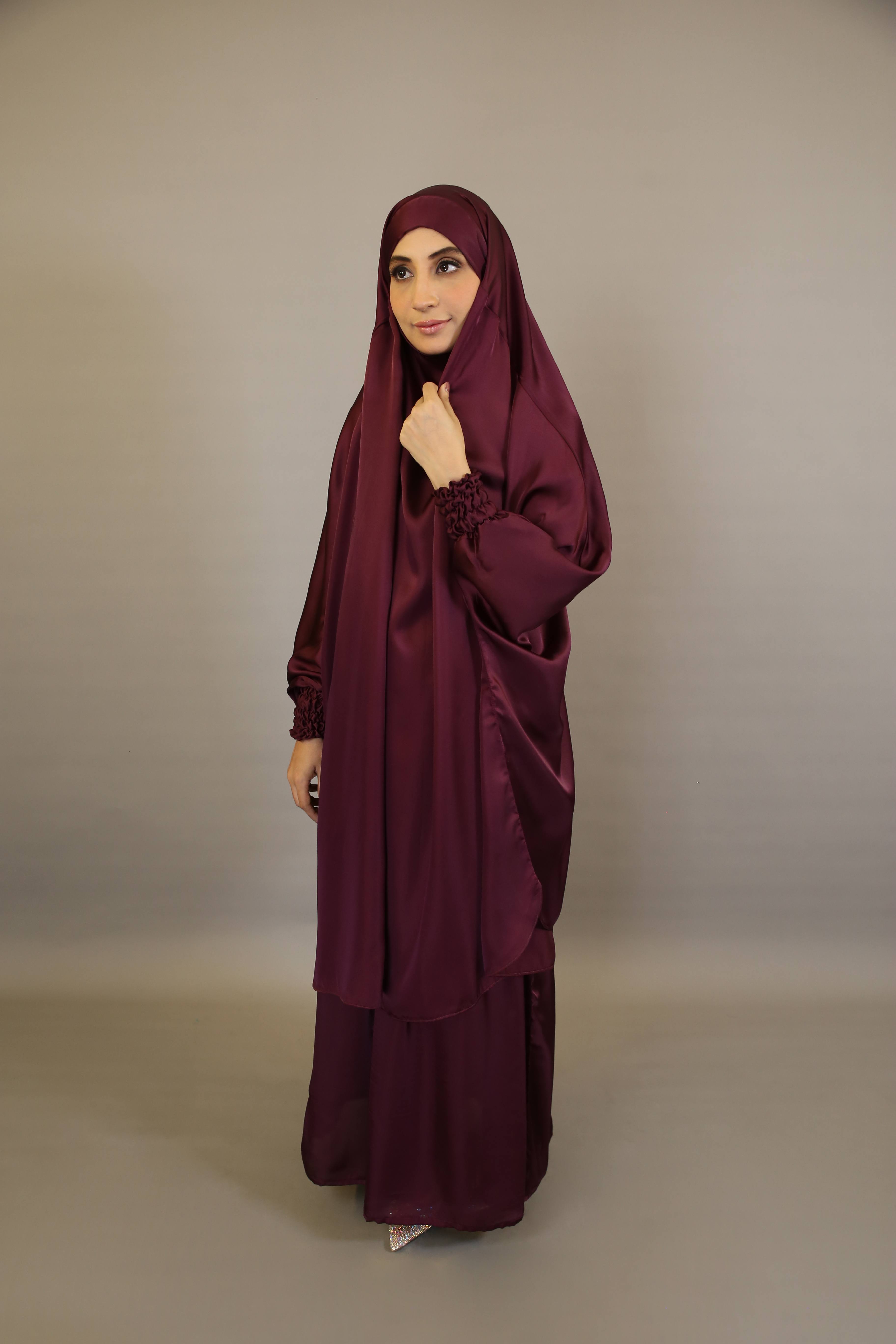 Taharah- Luxurious two piece prayers set khimar style with ribbed sleeves and skirt- Plum Purple